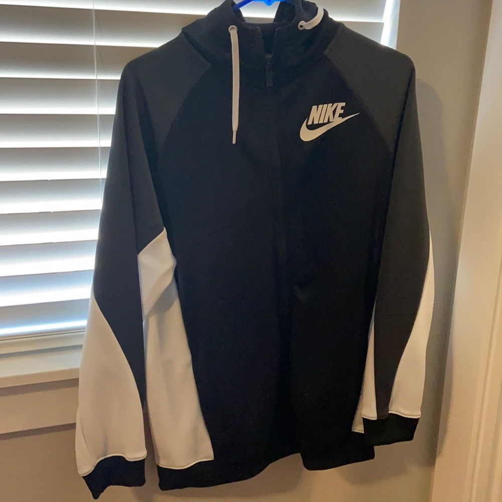 COPY - Nike Zip-Up jacket